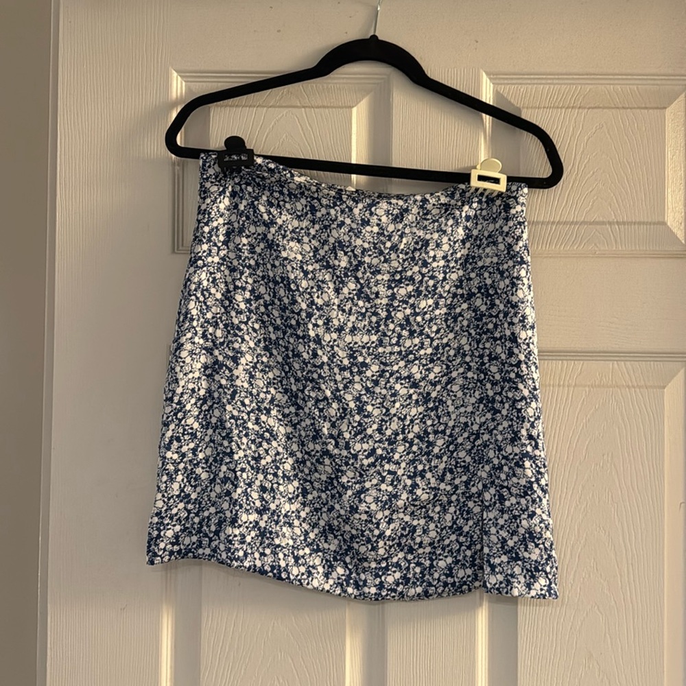 Zara floral skirt